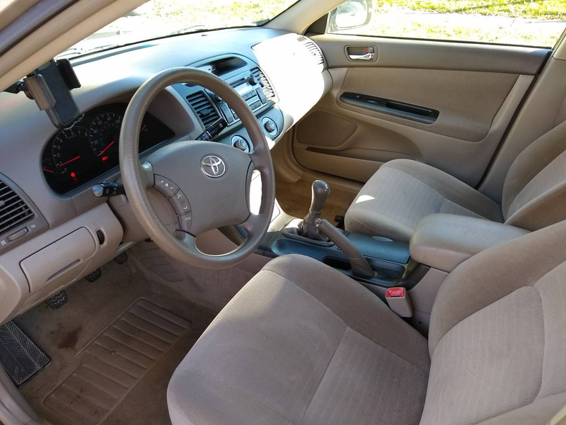 Illustration for article titled I Didn't Know Why God Put a Manual 2005 Toyota Camry on This Earth, But I Do Know I Need It